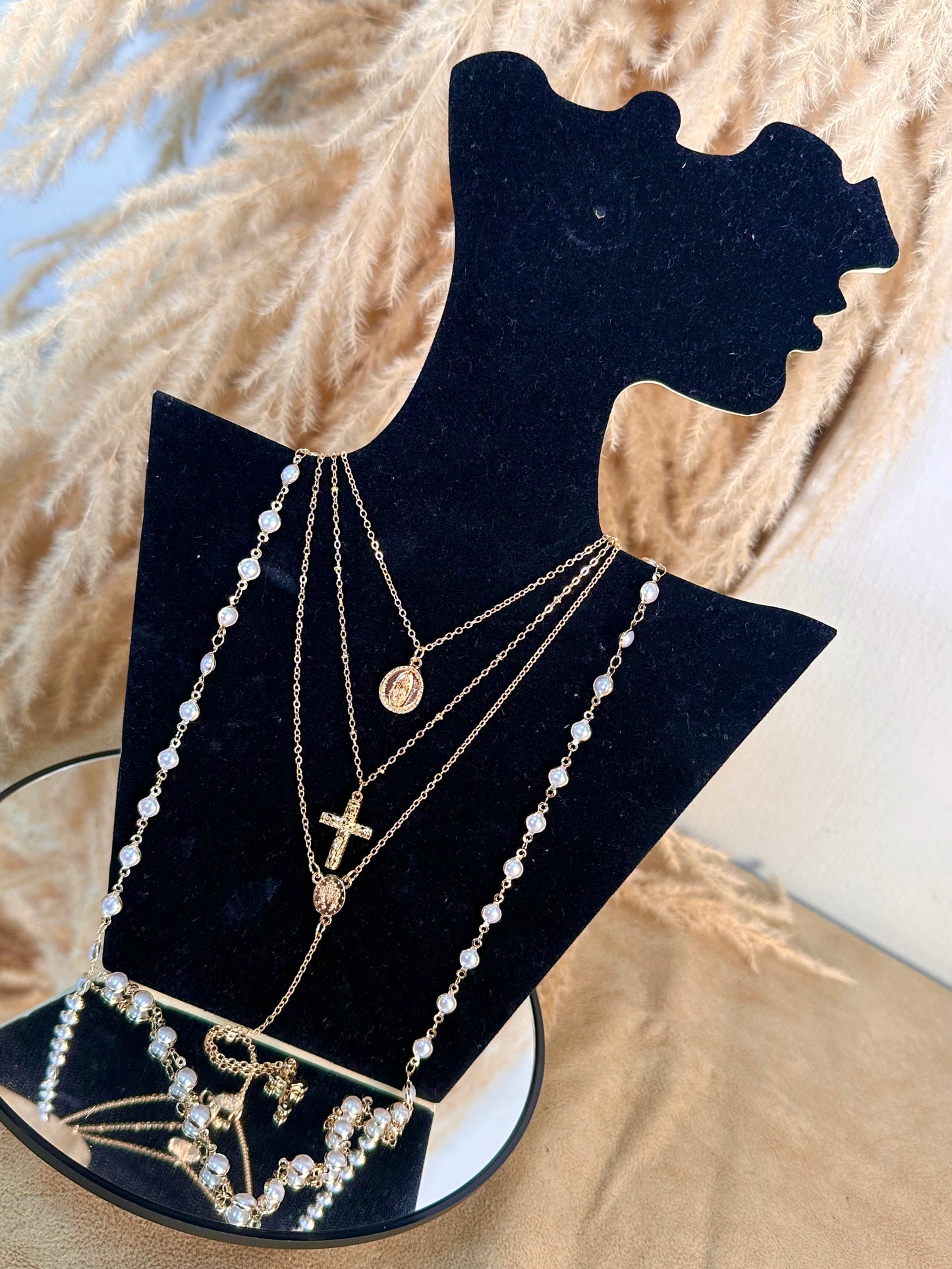Radiant Essence Chain Set