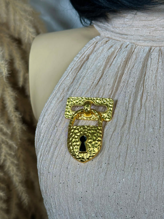 Vintage Keyhole Brooch