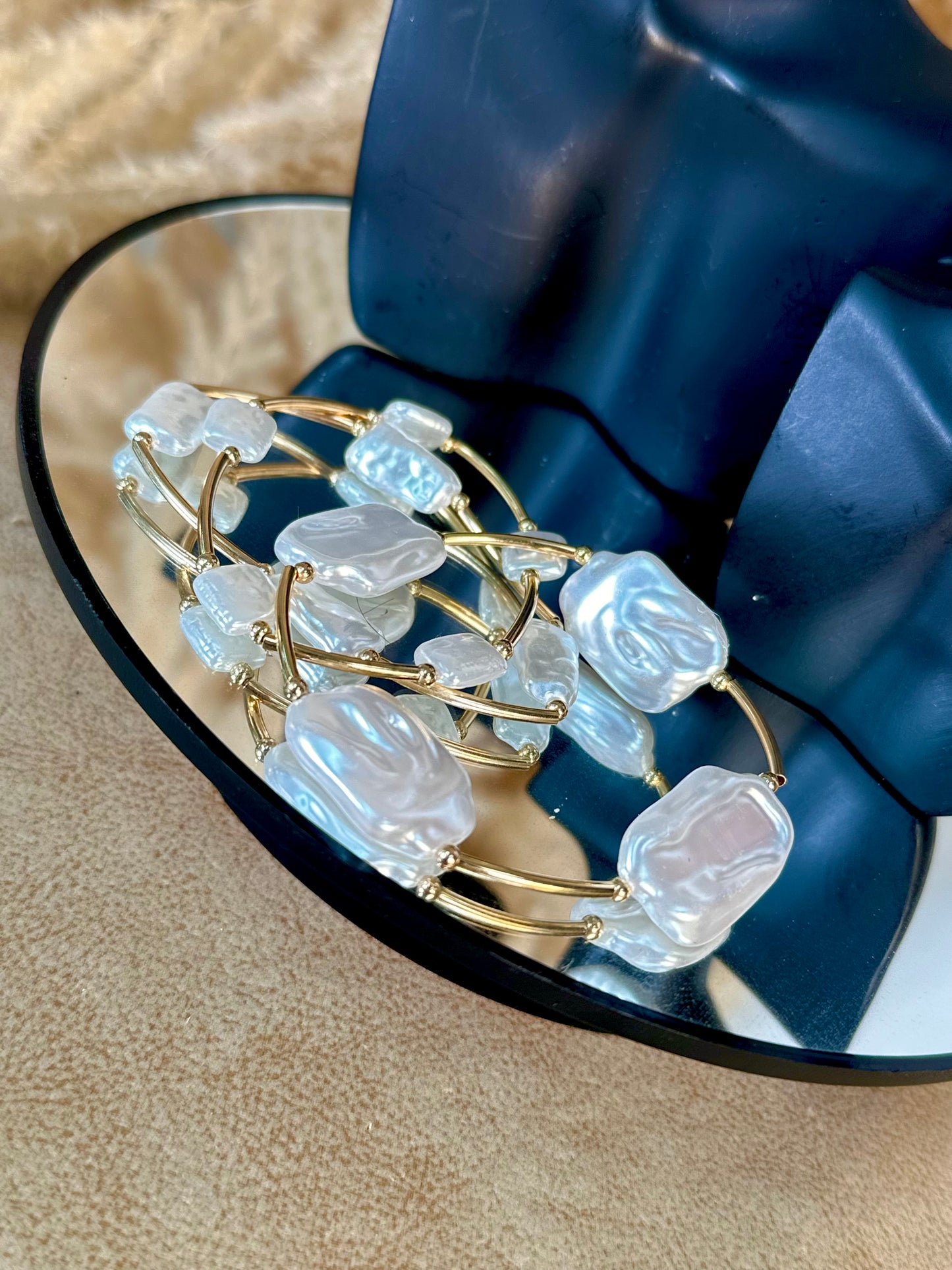Vintage Pearl Bracelet Set
