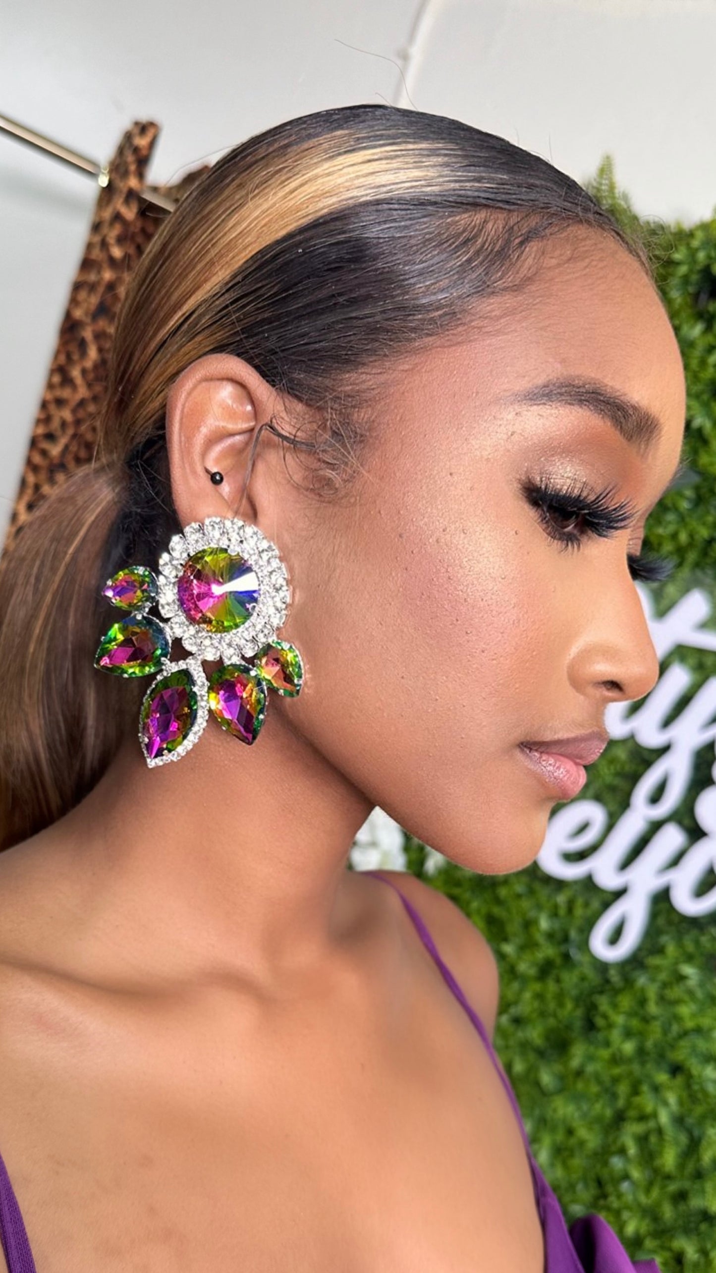 Standing Ovation Earrings