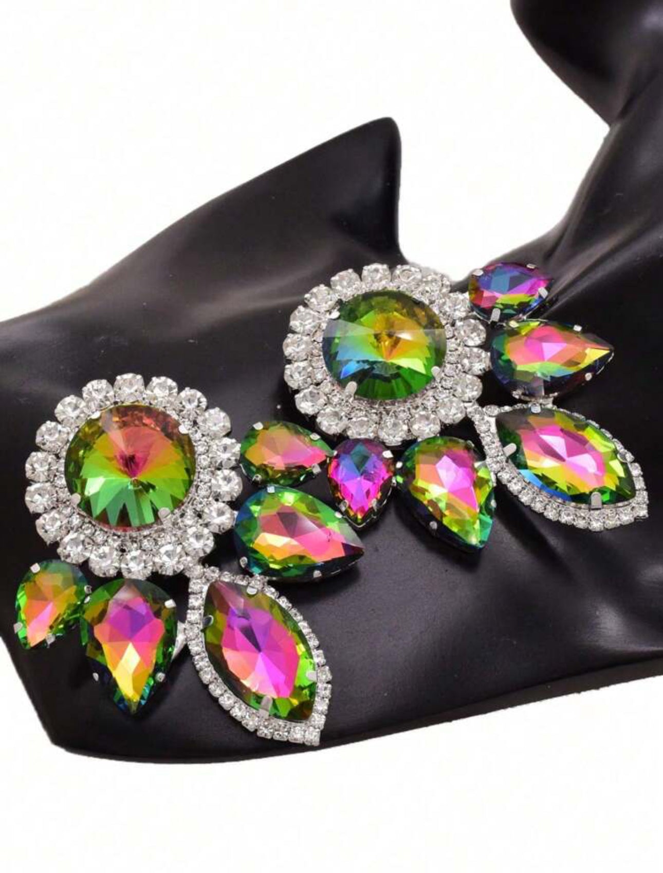 Standing Ovation Earrings